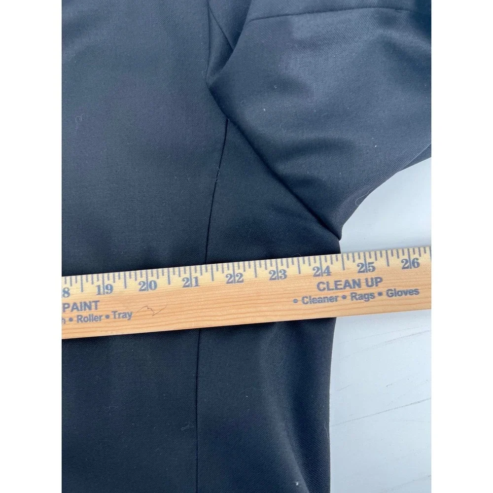 Mantoni Mens Super 140s Wool Blazer Black 3 Button Gold Crest Sport Coat 48L‎